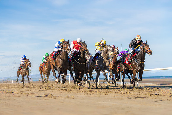 BON-Laytown-Races-beach- - Sept 2024 - 3:2