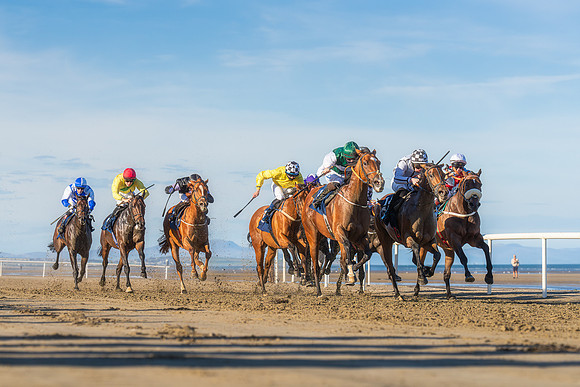 BON-Laytown-Races-beach- - Sept 2024 - 3:2