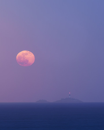 BON-Rockabill-Lighthouse-Skerries-Full-Moon-Worm-Moon  - March 2022 - 4:5