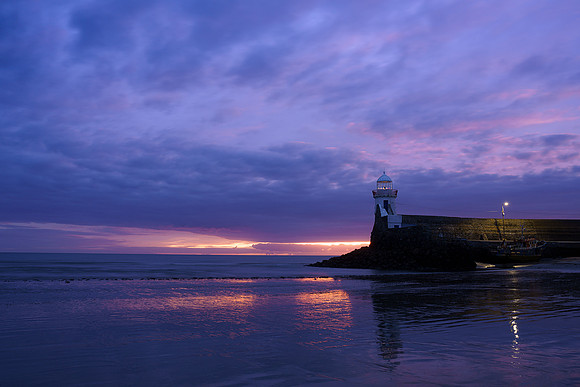BON-Balbriggan-Lighthouse-pre-sunrise - Sept 2022 - 3:2