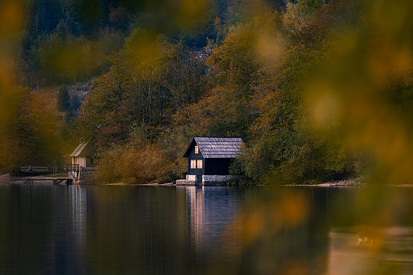 BON-Reflections-Lake-Bohinj-Boathouse2-Slovenia-Sunset - 1 October 2021 - 3:2
